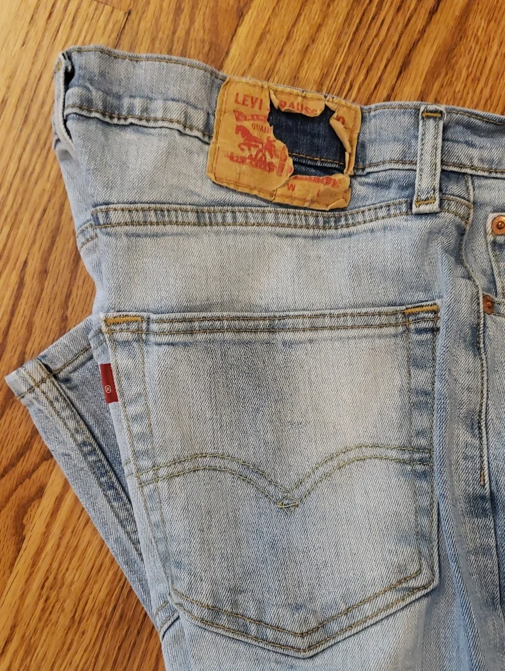 Levi's 502 Taper Blue Jeans  Size: W32 L30